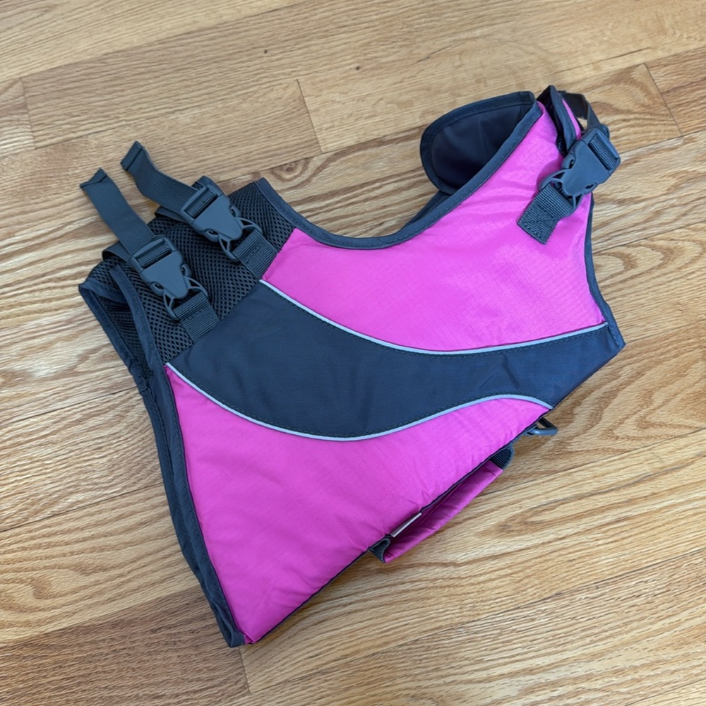 Good2Go Life Vest/Jacket Medium (25-55lbs) - Picture 6 of 9